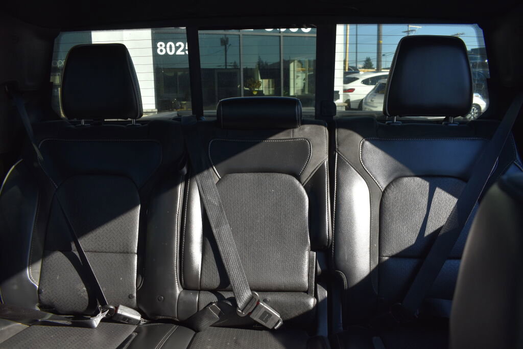 Used 2019 RAM 1500 Laramie image 30