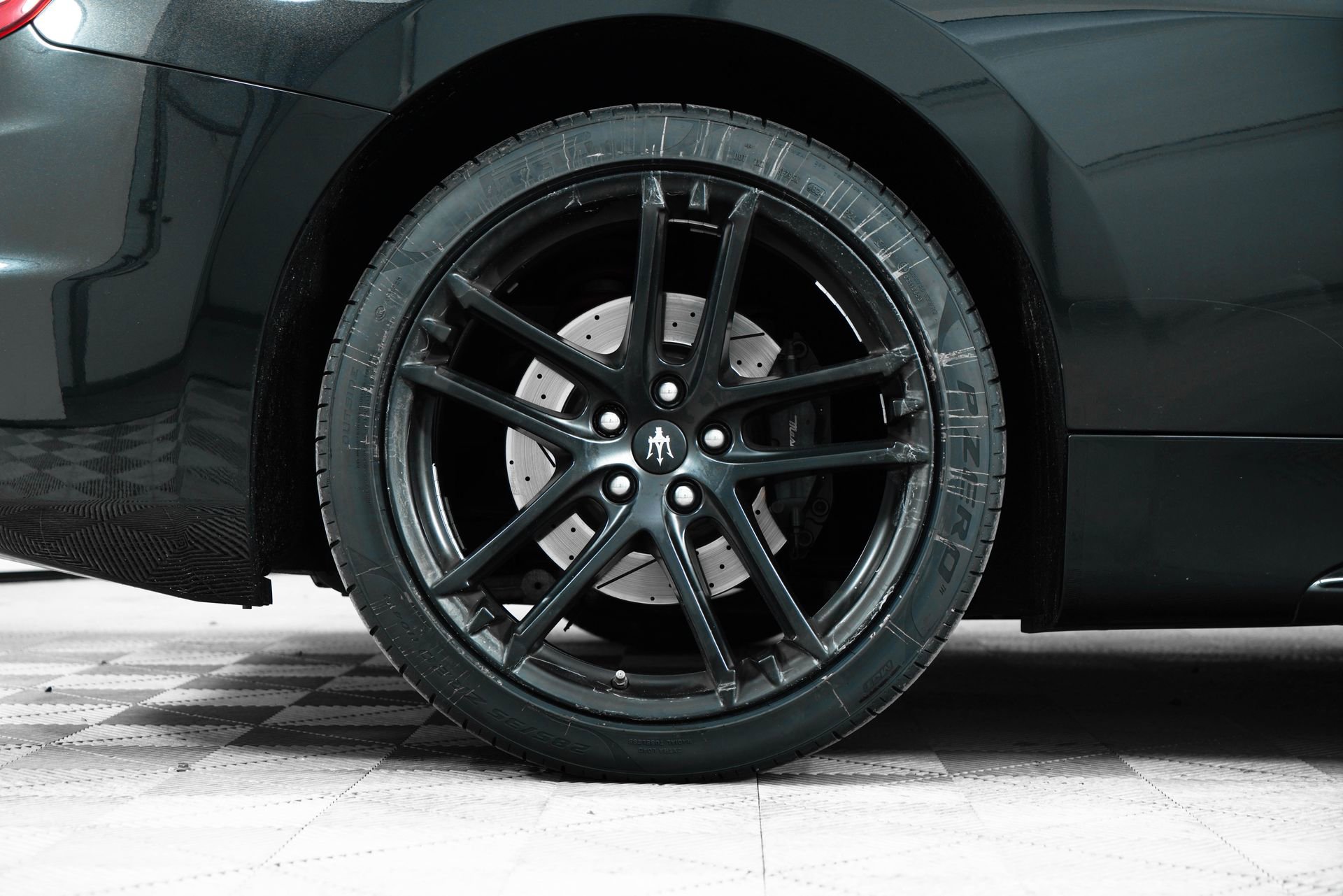 Used 2018 Maserati GranTurismo Sport image 12