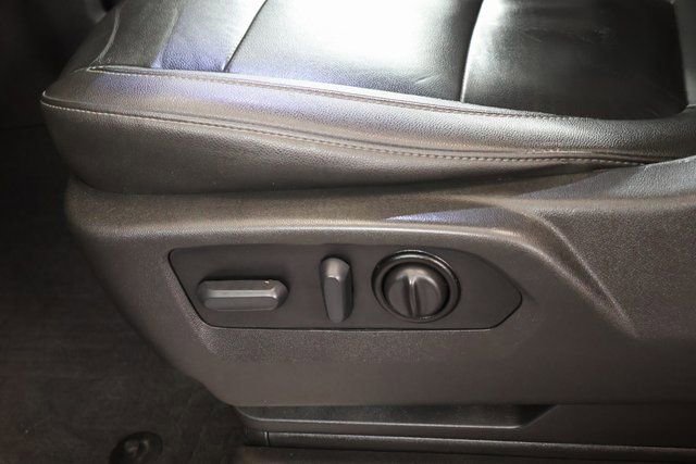 Used 2022 Chevrolet Silverado 1500 RST AWD/4WD image 12