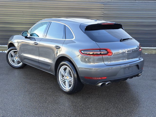 Certified 2016 Porsche Macan S image 3
