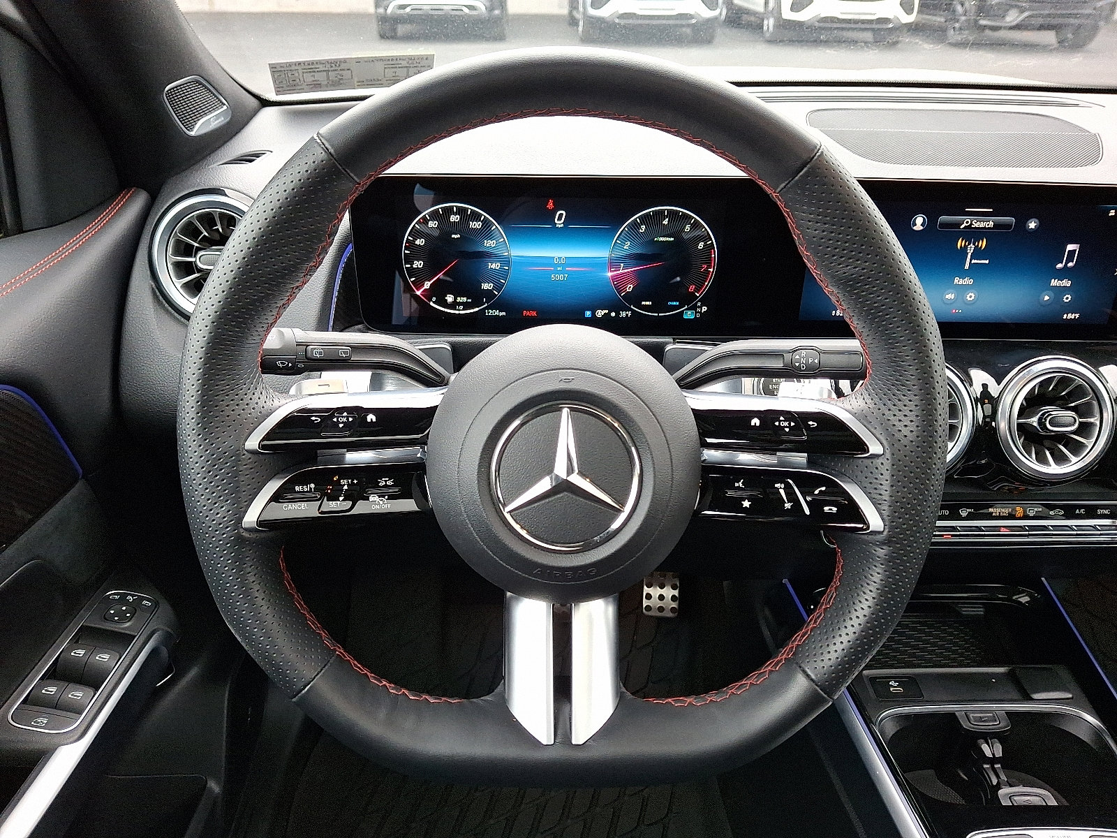 Certified 2025 Mercedes-Benz GLB 250 4MATIC image 20