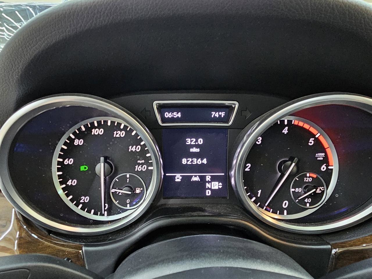 Used 2012 Mercedes-Benz ML 350 BlueTEC 4MATIC image 30