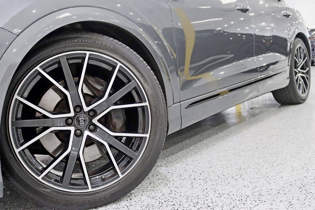 Used 2022 Audi SQ8 Prestige AWD/4WD image 4