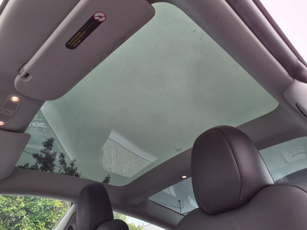 Used 2023 Tesla Model 3 Standard Range RWD image 11