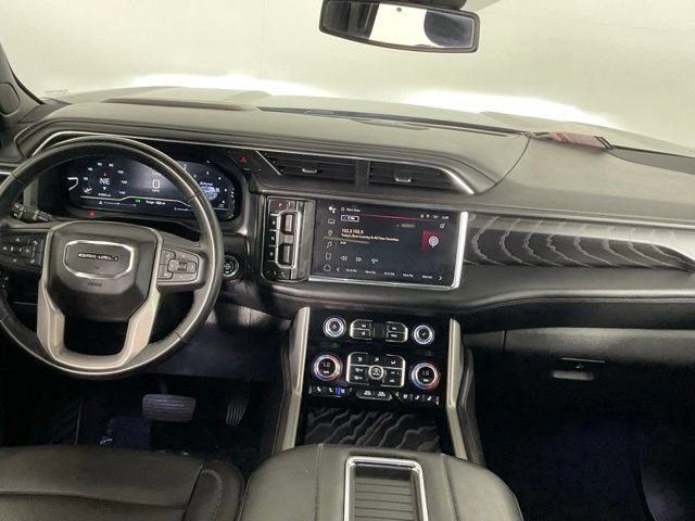 Used 2023 GMC Yukon Denali AWD/4WD image 17