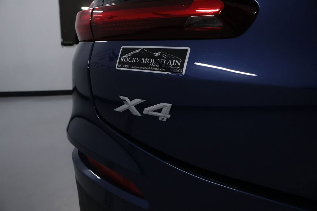 Used 2020 BMW X4 xDrive30i image 10