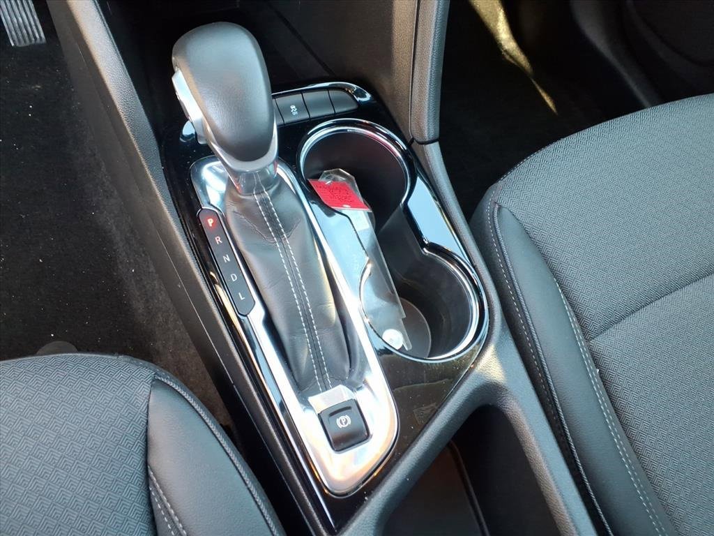 Used 2023 Buick Encore GX Select image 27