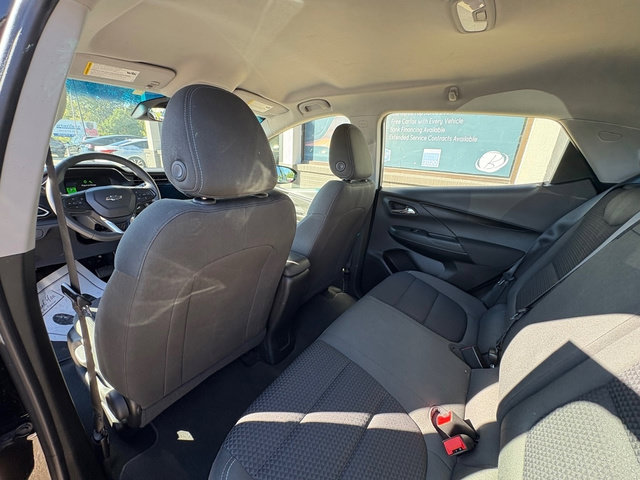 Used 2023 Chevrolet Bolt LT FWD image 17