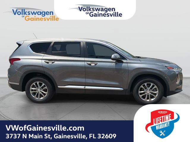 Used 2020 Hyundai Santa Fe SE AWD/4WD image 2