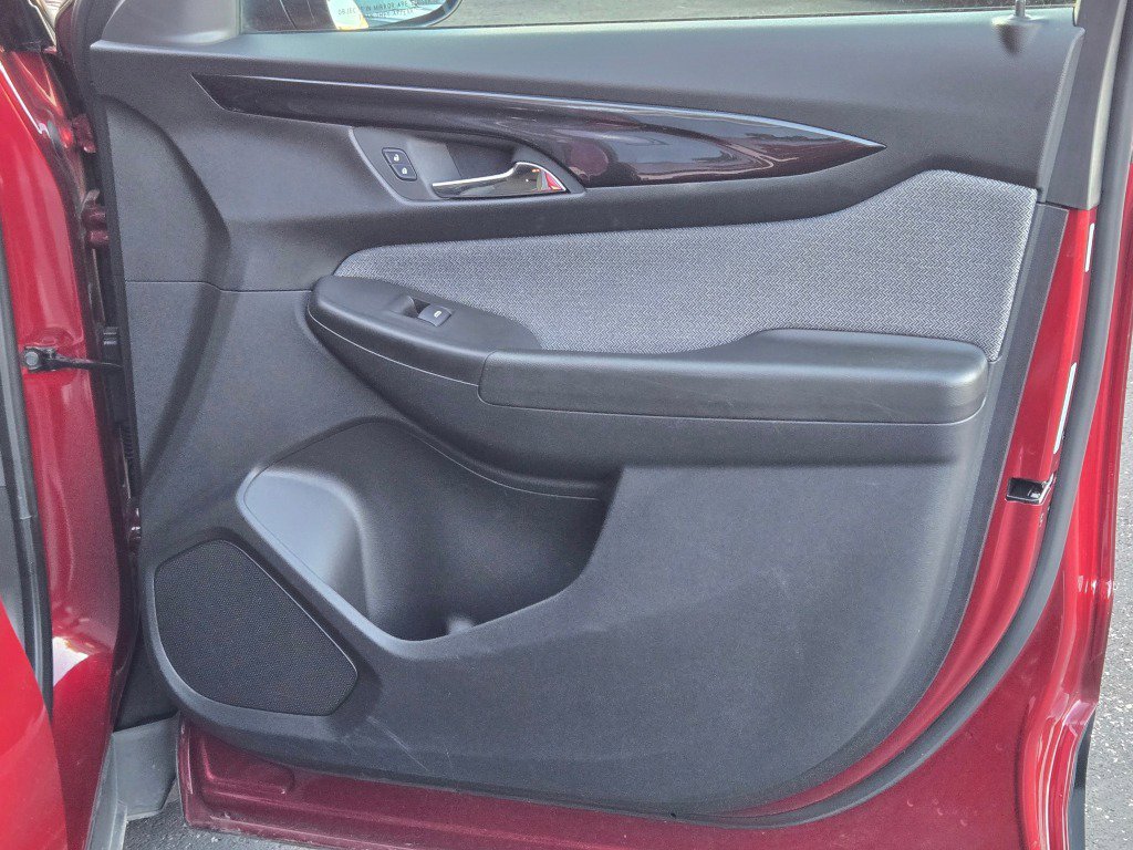 Used 2025 Chevrolet TrailBlazer LT FWD image 5