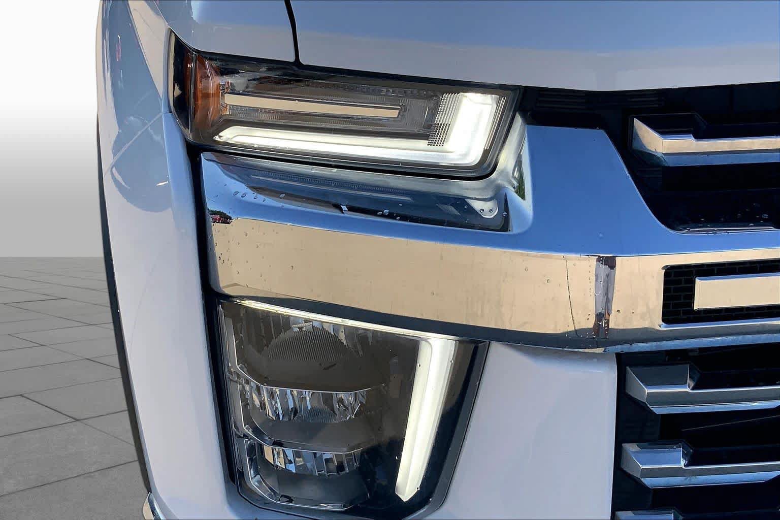 Used 2021 Chevrolet Silverado 2500 LTZ AWD/4WD image 43
