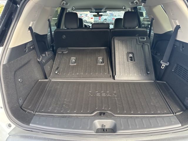 New 2026 Nissan Pathfinder SL w/ Cargo Package AWD/4WD image 7