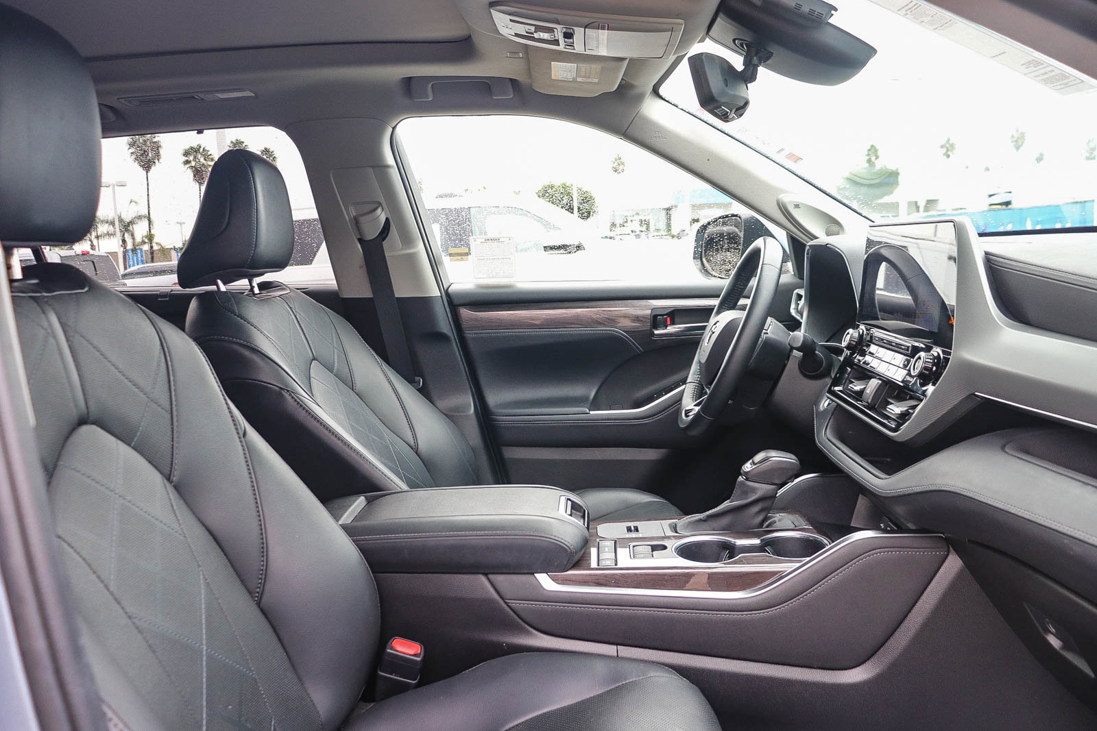 Used 2021 Toyota Highlander Platinum image 17