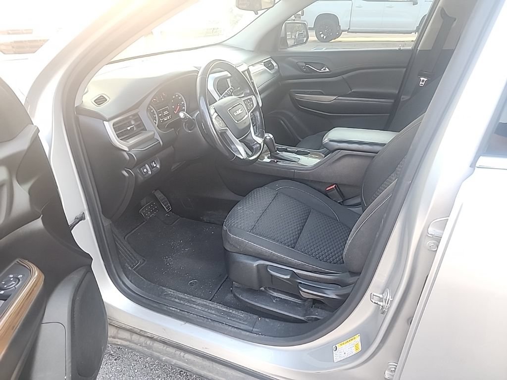 Used 2019 GMC Acadia SLE FWD image 10