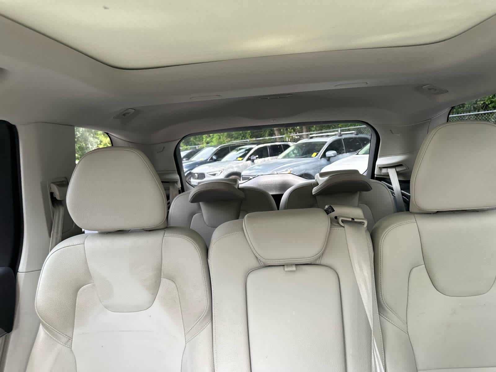 Certified 2024 Volvo XC90 B5 Core w/ Protection Package AWD/4WD image 40