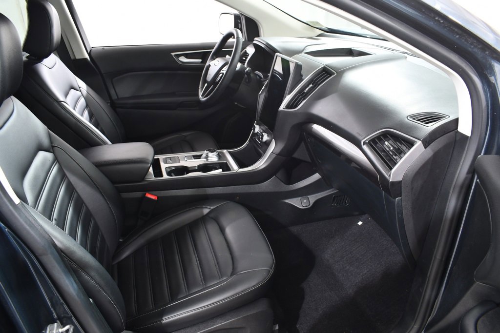 Used 2024 Ford Edge SEL w/ Convenience Package image 10