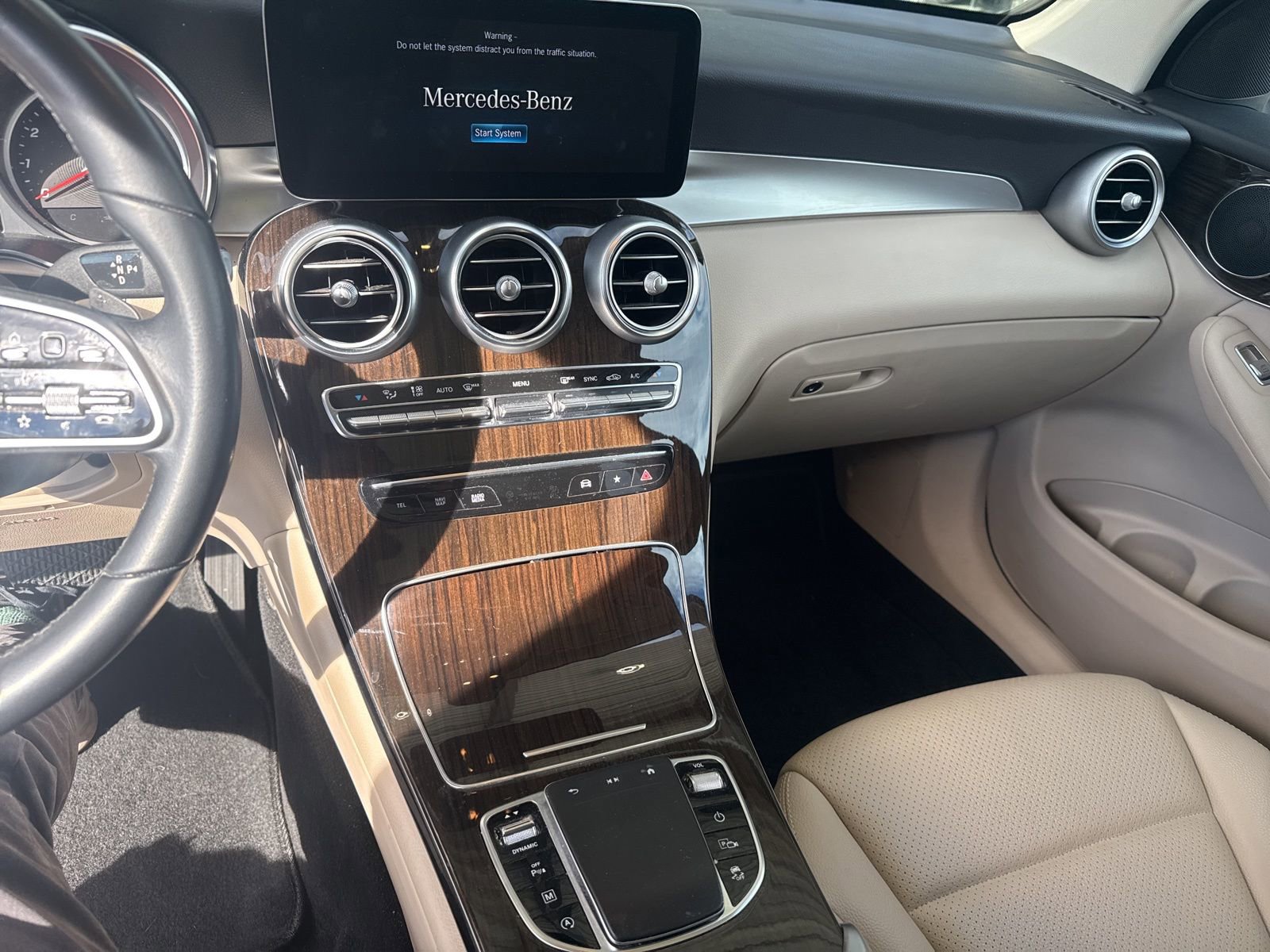 Certified 2021 Mercedes-Benz GLC 300 image 14