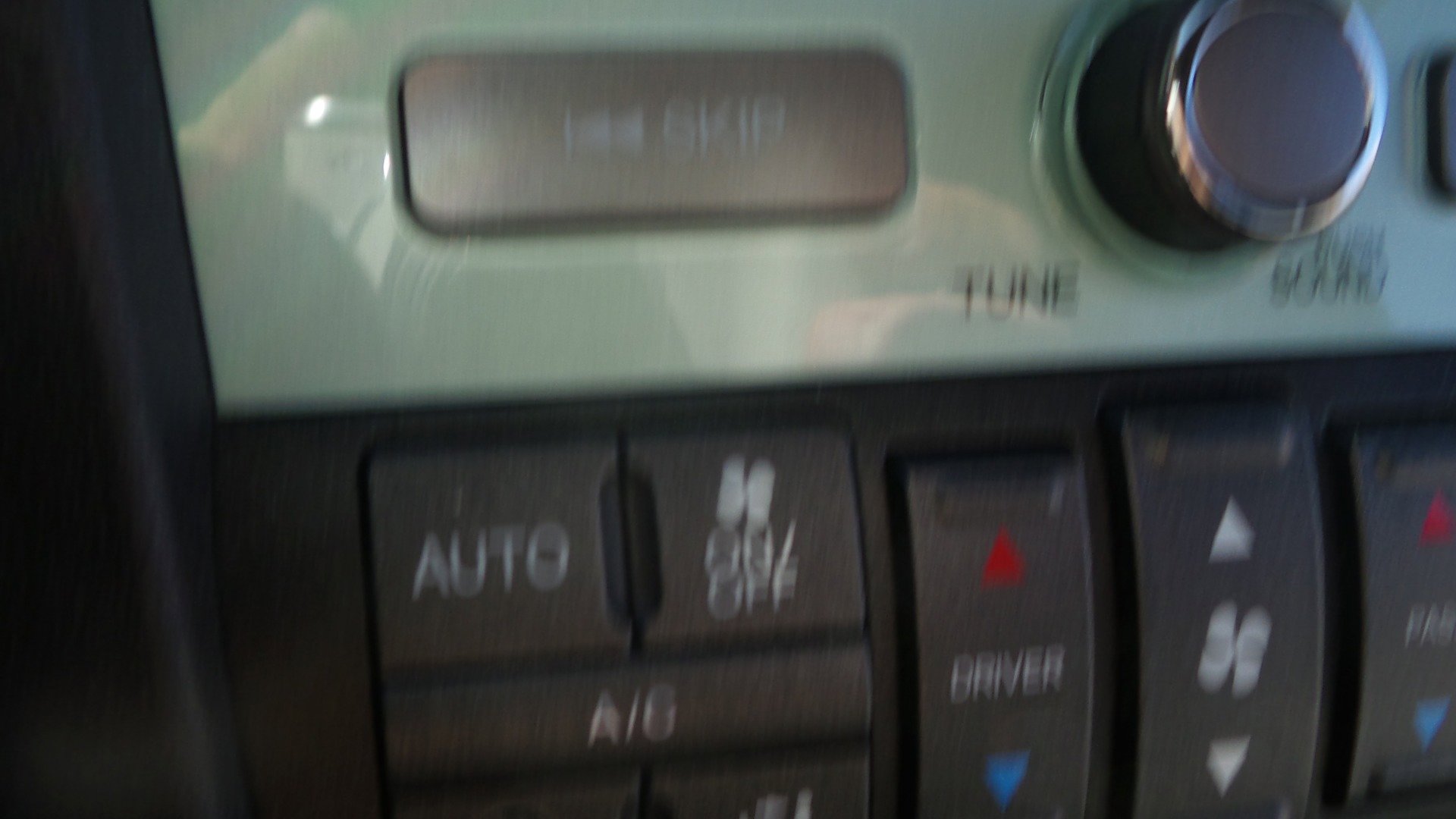 Used 2010 Honda Pilot Touring image 55