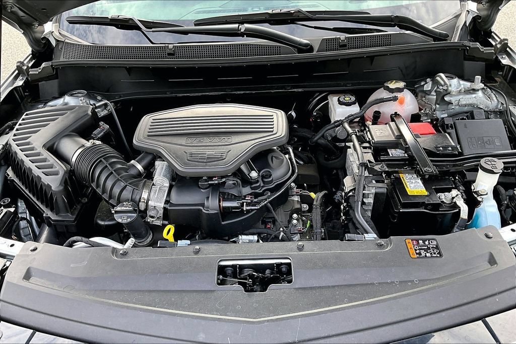 Certified 2025 Cadillac XT6 Premium Luxury AWD/4WD image 9