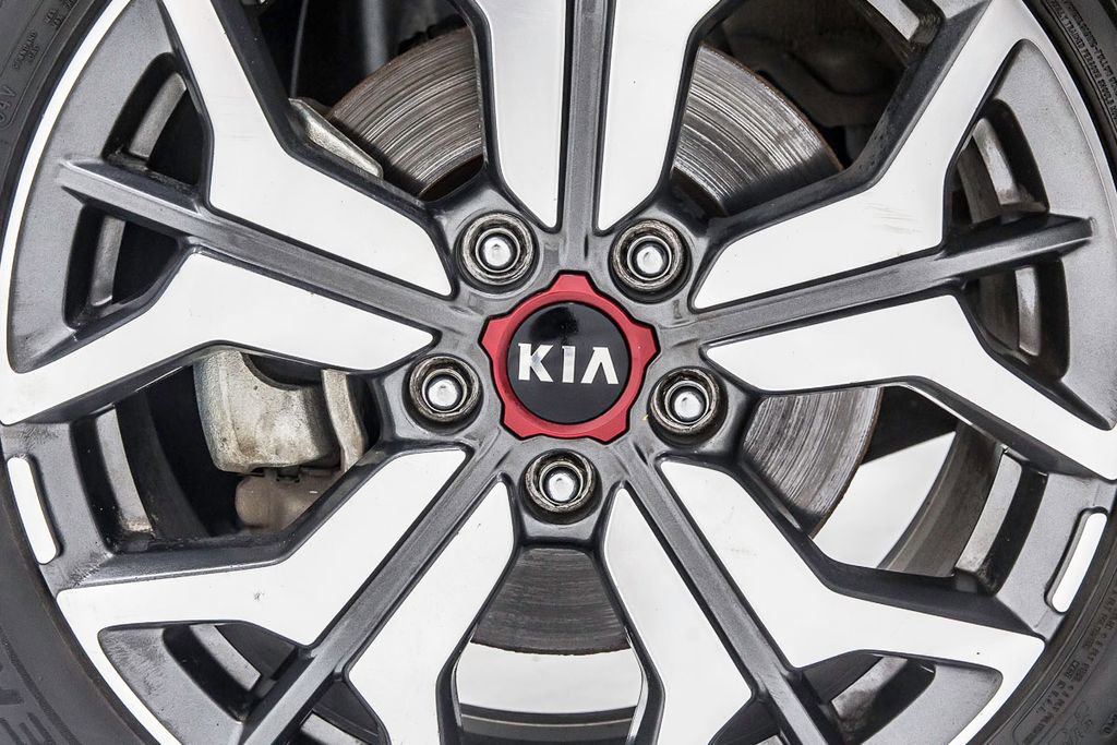 Used 2021 Kia Seltos SX image 40