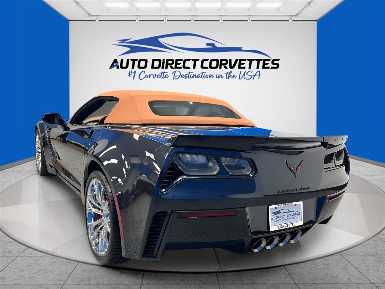 Used 2015 Chevrolet Corvette Z06 w/ 2LZ Preferred Equipment Group RWD image 13