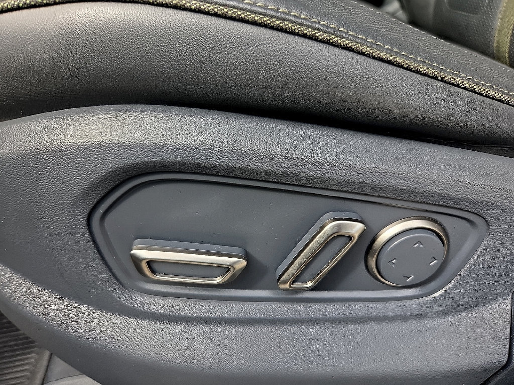 Used 2022 Rivian R1T Launch Edition AWD/4WD image 14