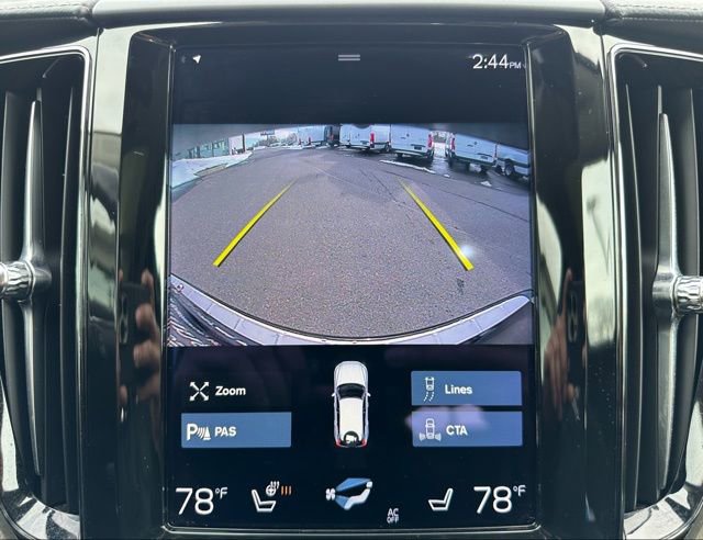 Used 2021 Volvo XC60 T5 Inscription image 24