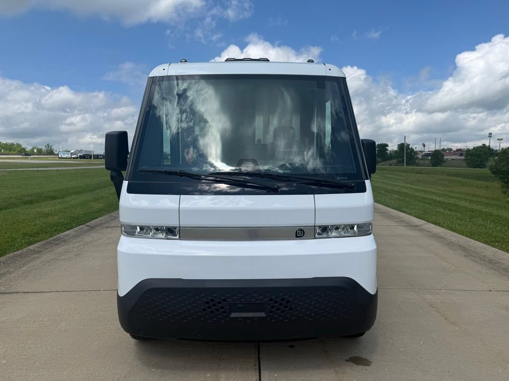 Used 2024 Chevrolet Brightdrop 600 w/ Commercial Equipment Package AWD/4WD image 8