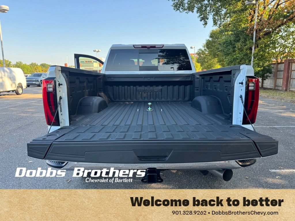 Used 2026 GMC Sierra 2500 SLT w/ SLT Premium Package AWD/4WD image 42