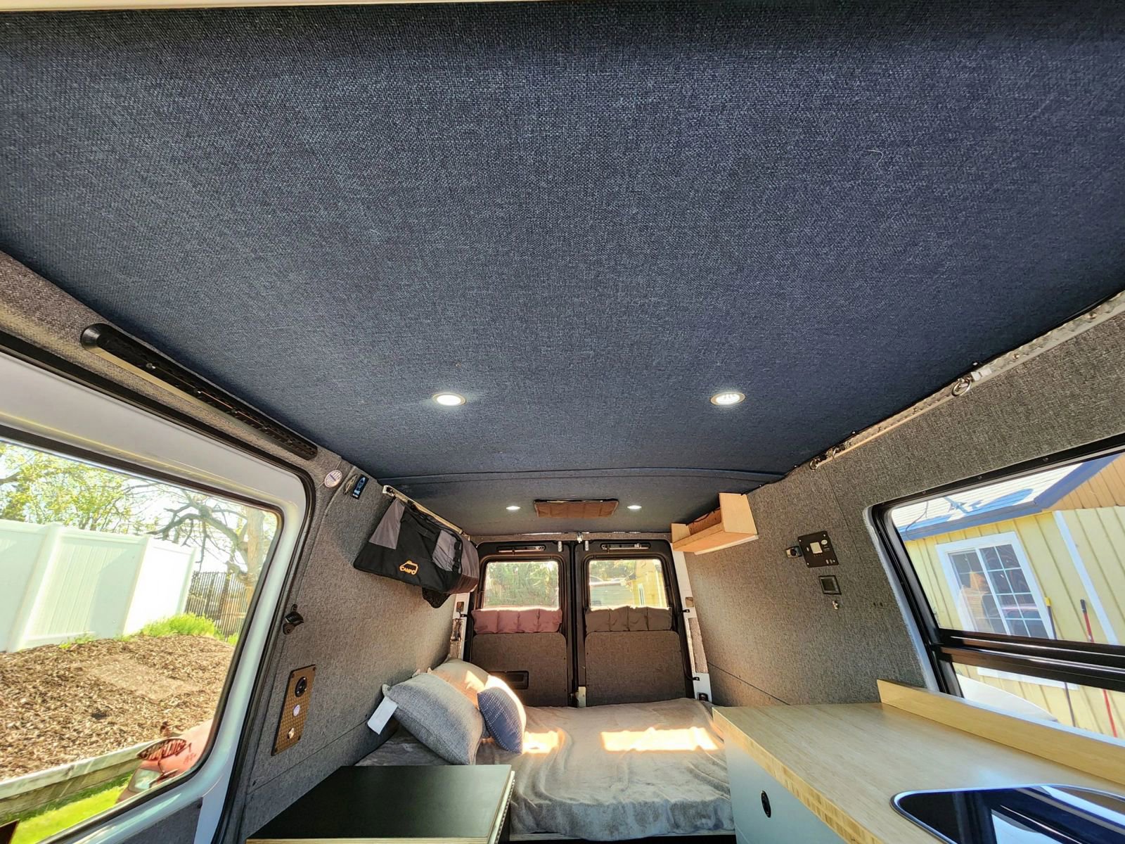 Used 2006 Dodge Sprinter 2500 w/ PWR Convenience Group image 38