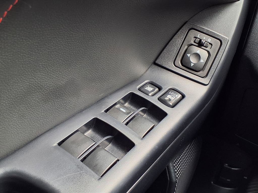 Used 2017 Mitsubishi Lancer LE image 11