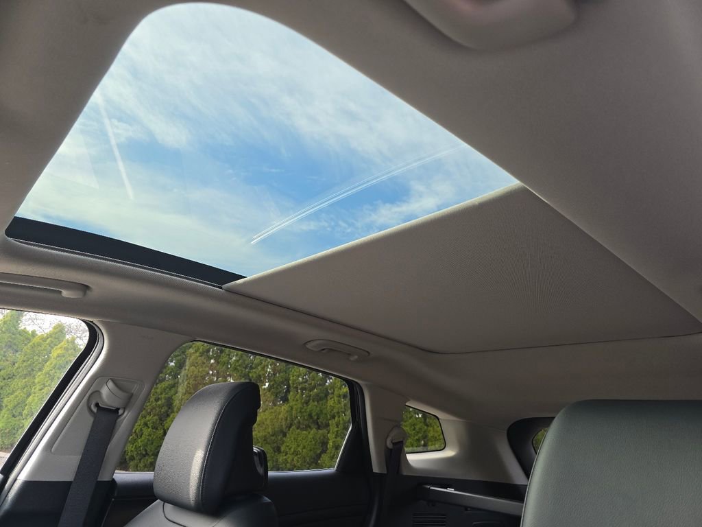 New 2026 Kia Sportage SX image 3