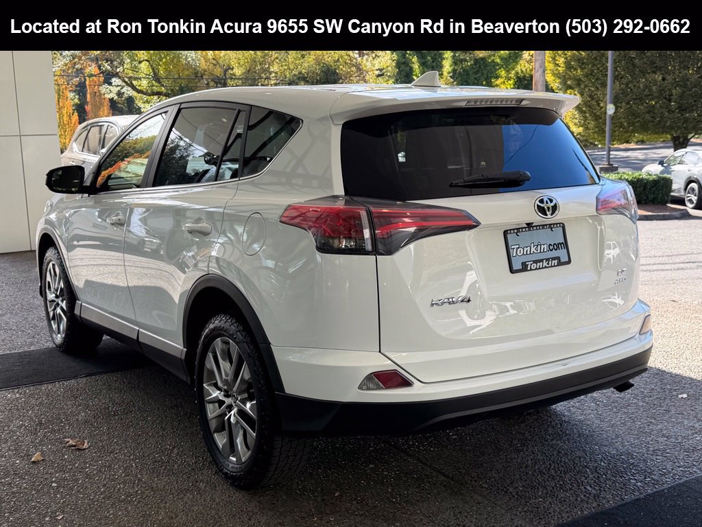 Used 2018 Toyota RAV4 LE w/ All Weather Liner Package AWD/4WD image 5