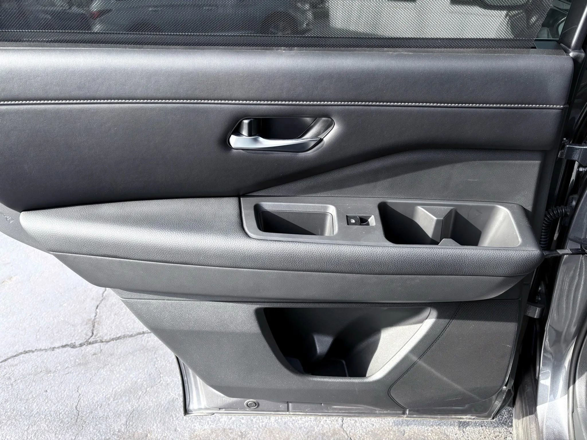 Used 2022 Nissan Pathfinder SL image 13