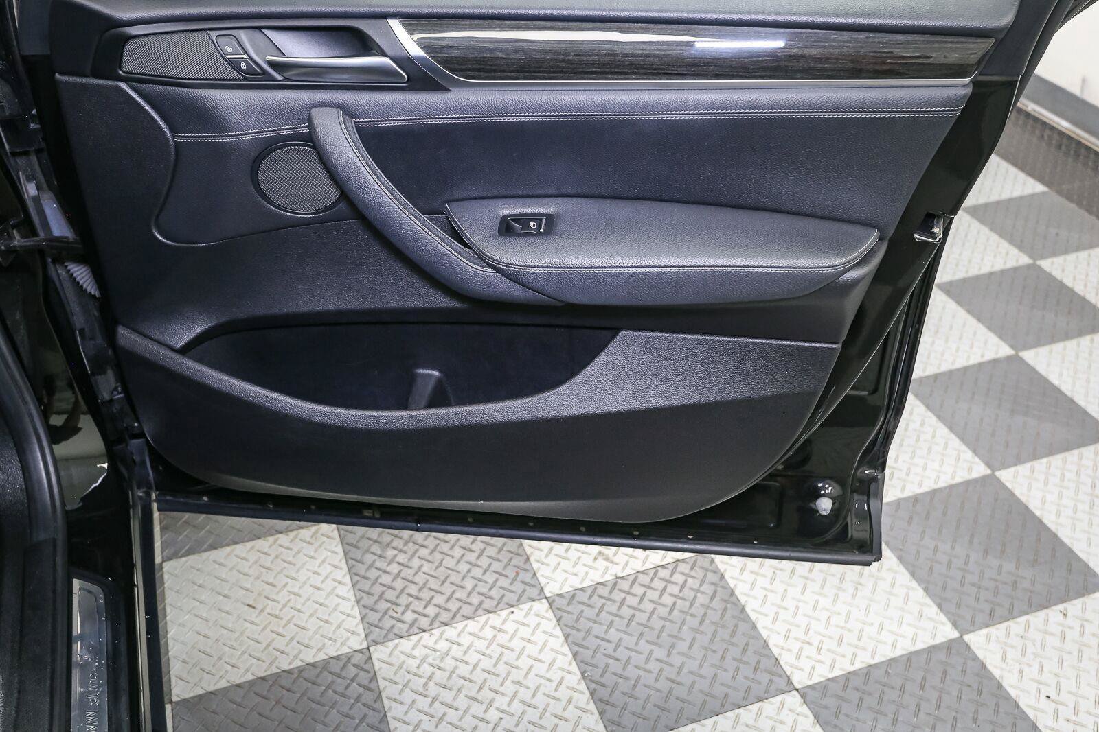 Used 2017 BMW X3 xDrive28i AWD/4WD image 20