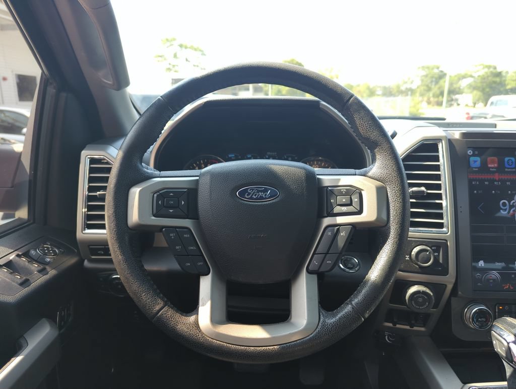 Used 2016 Ford F150 Lariat w/ Equipment Group 502A Luxury RWD image 16