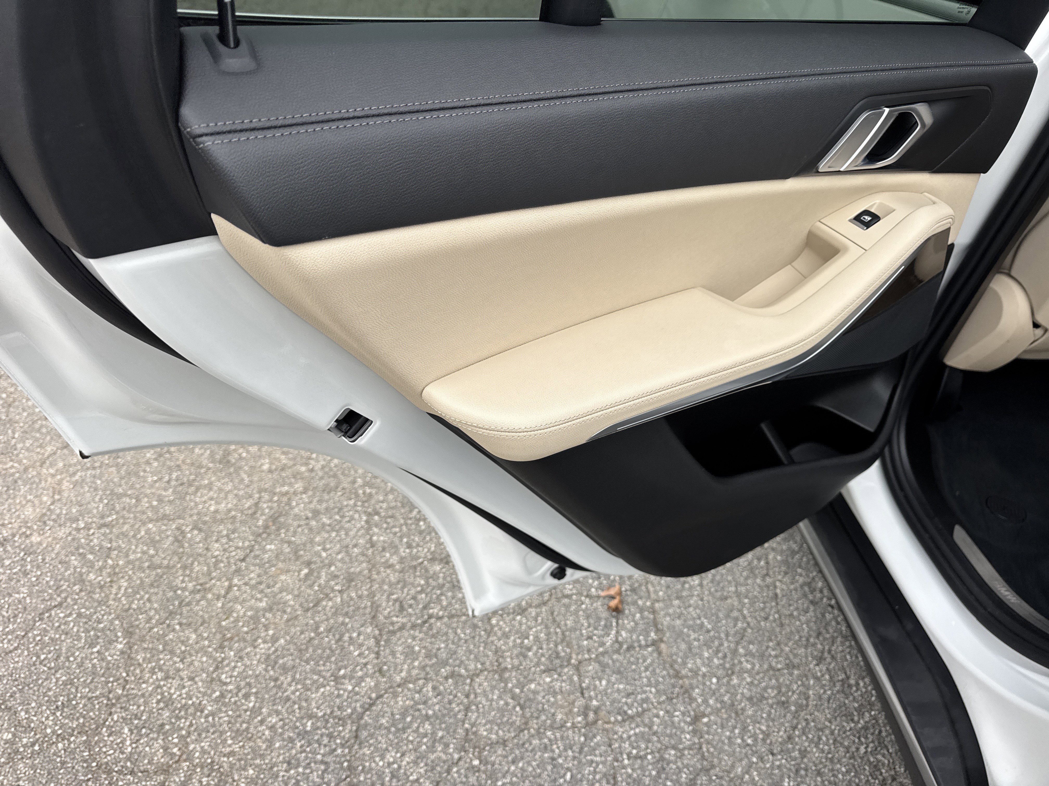 Used 2021 BMW X5 sDrive40i w/ Convenience Package image 21