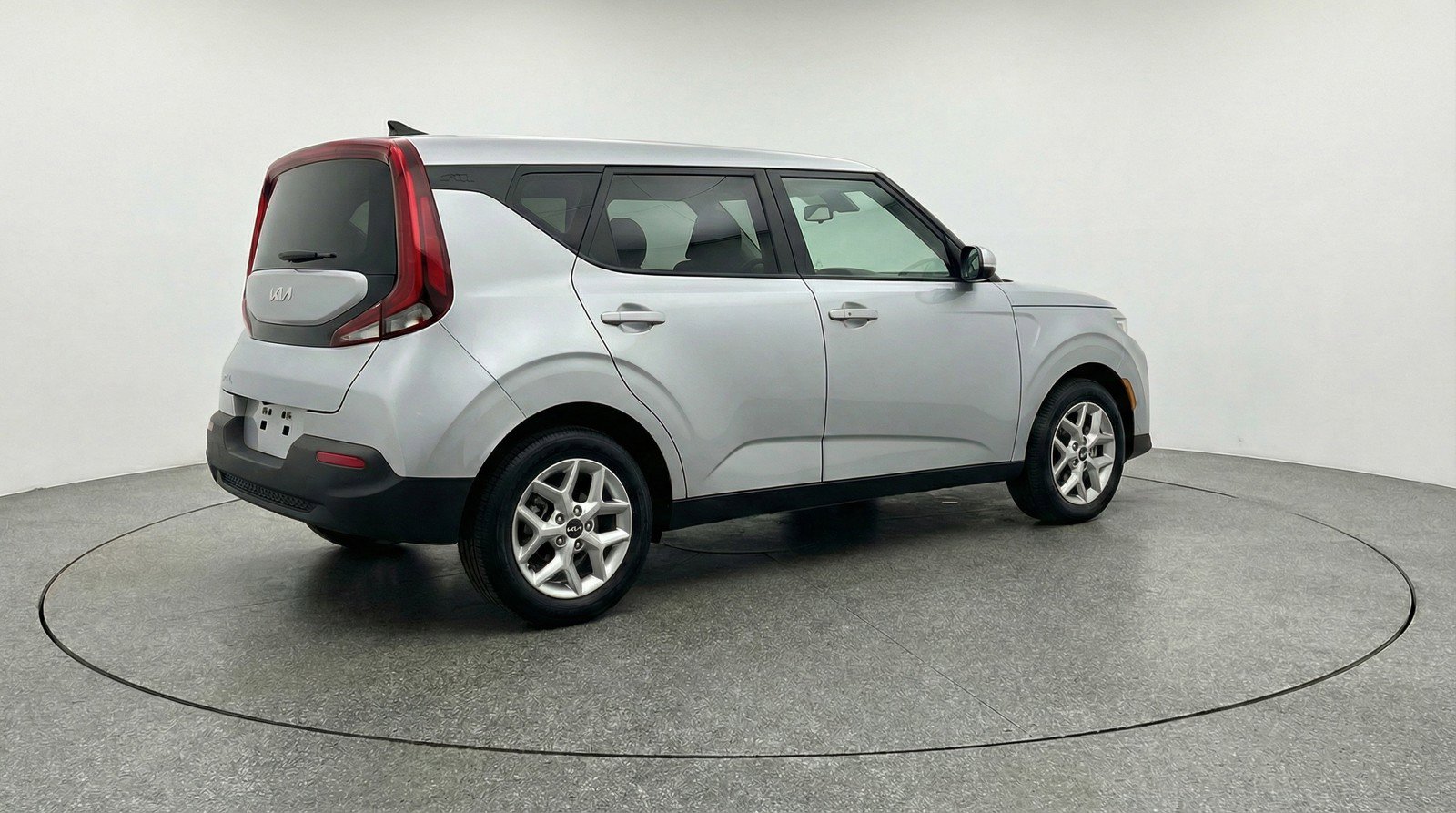 Used 2025 Kia Soul LX w/ LX Technology Package image 7