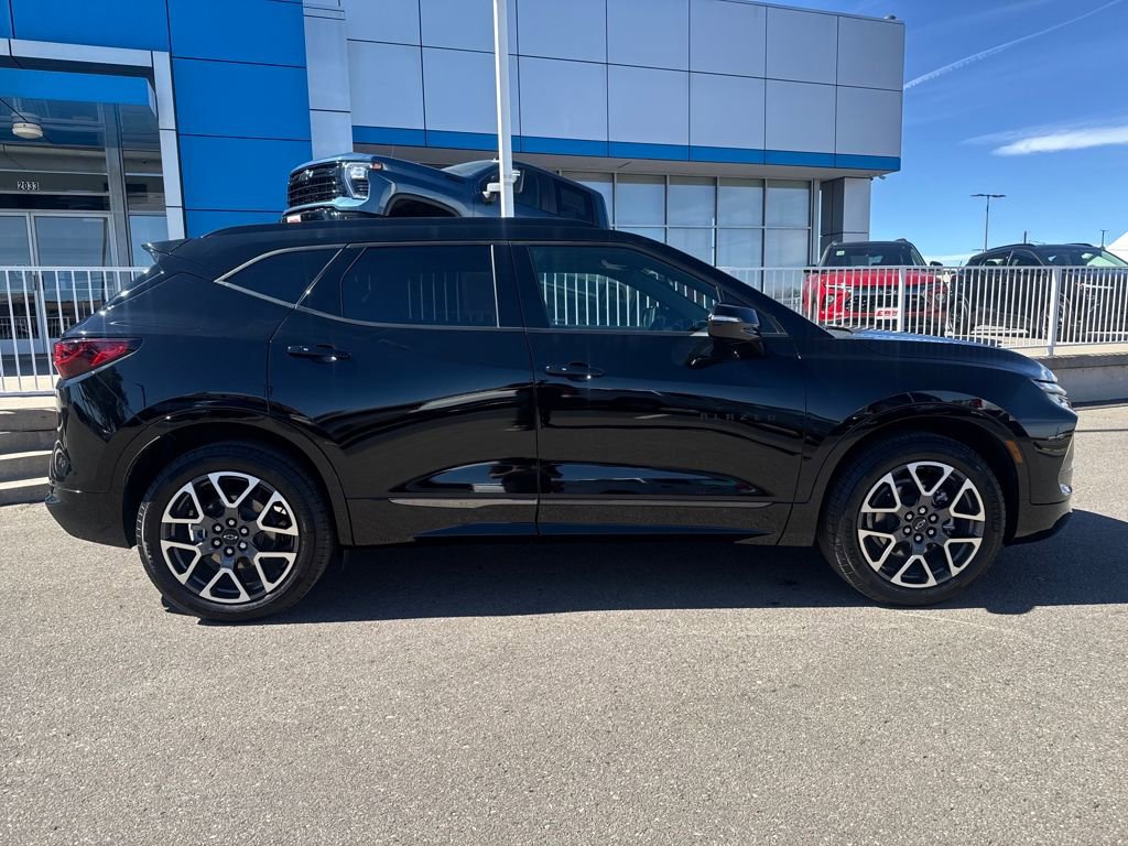 Used 2025 Chevrolet Blazer RS w/ Enhanced Convenience Package image 36