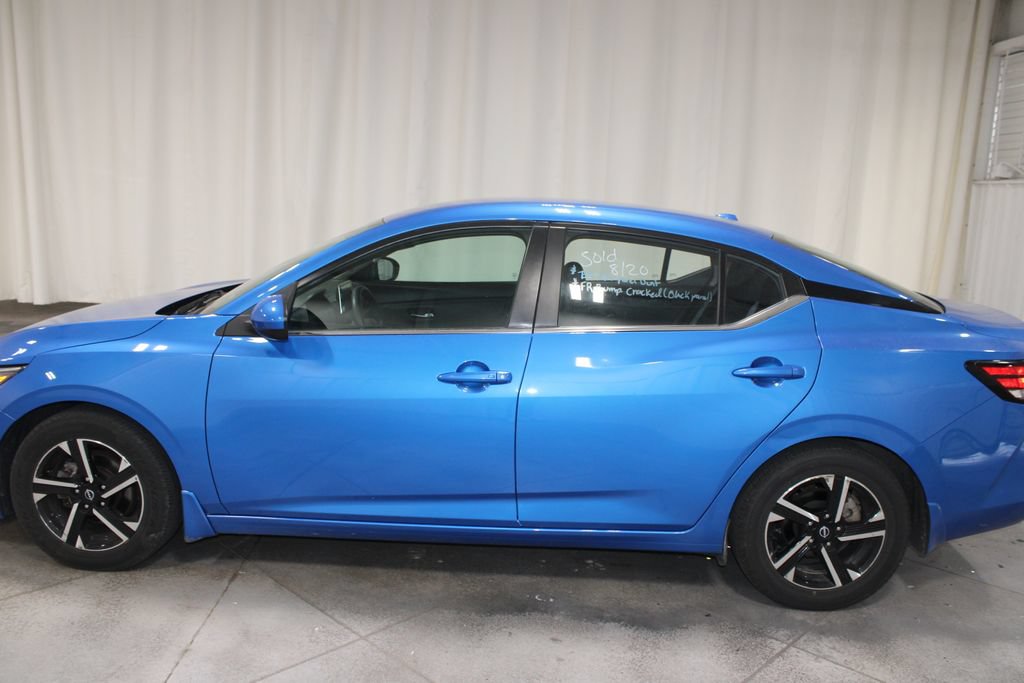 Used 2024 Nissan Sentra SV FWD image 6