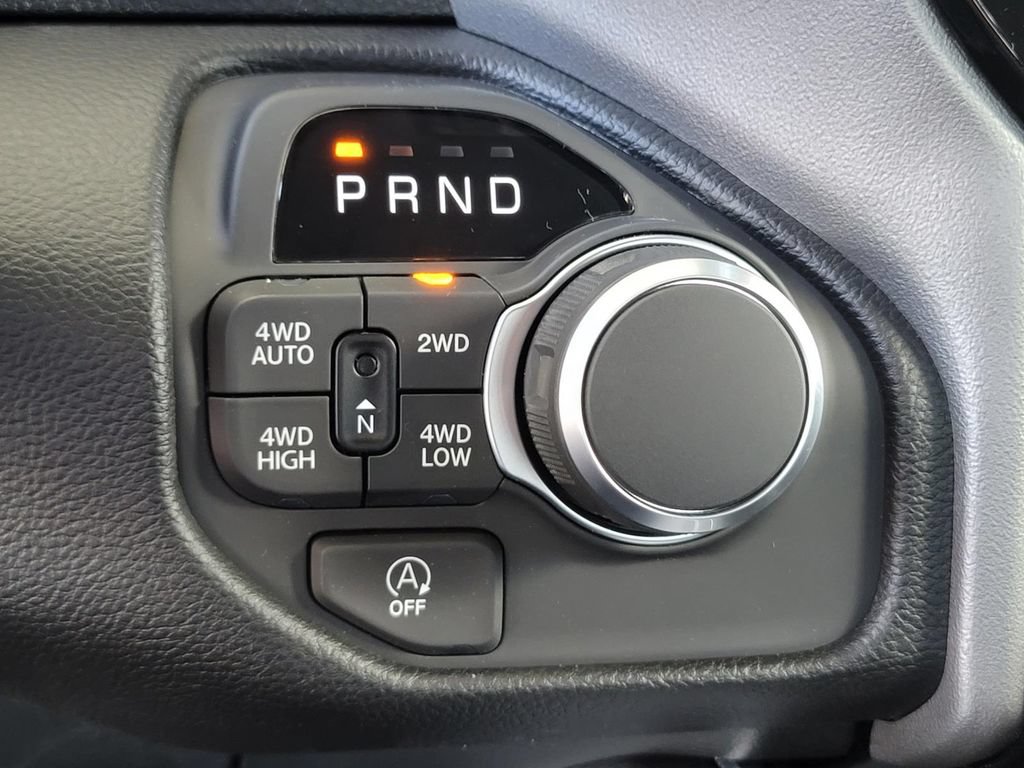 New 2025 RAM 1500 Big Horn AWD/4WD image 21
