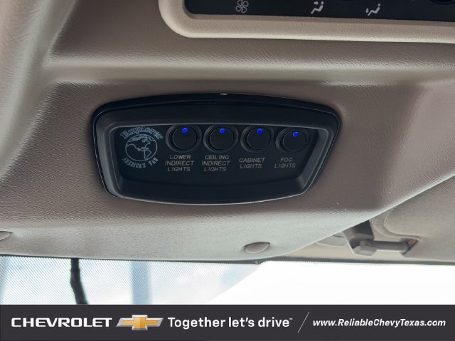 Used 2018 Chevrolet Express 2500 Extended w/ Enhanced Convenience Package RWD image 29