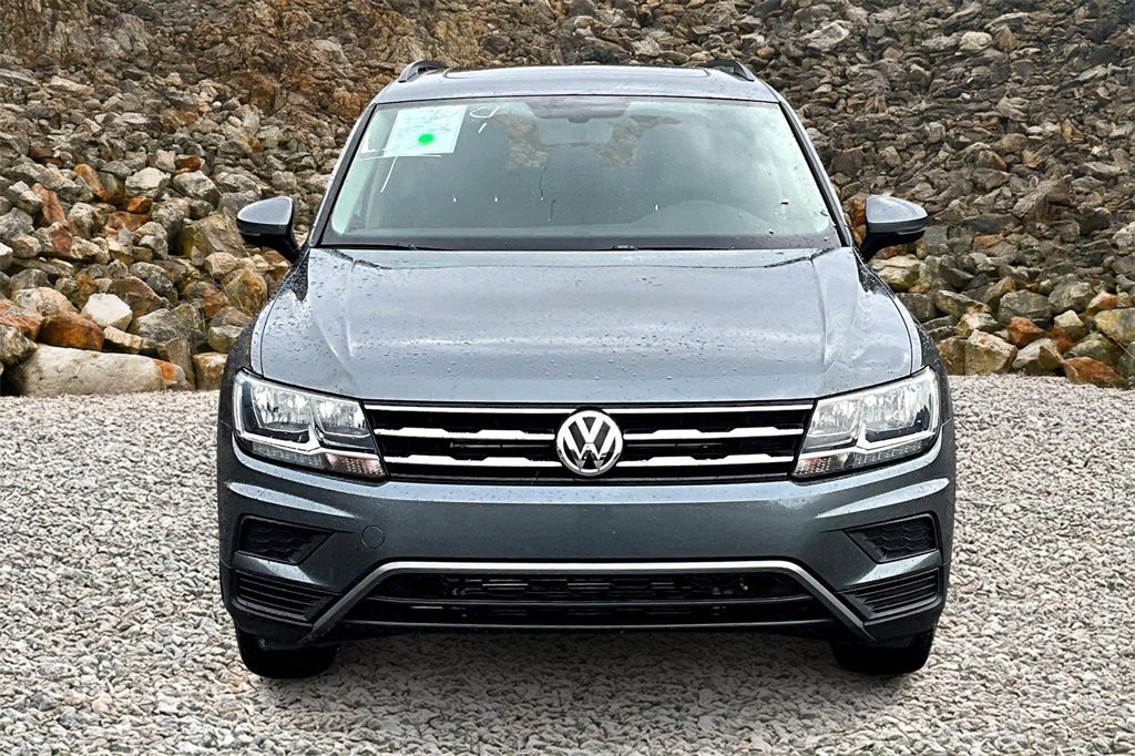 Used 2020 Volkswagen Tiguan SE R-Line image 3