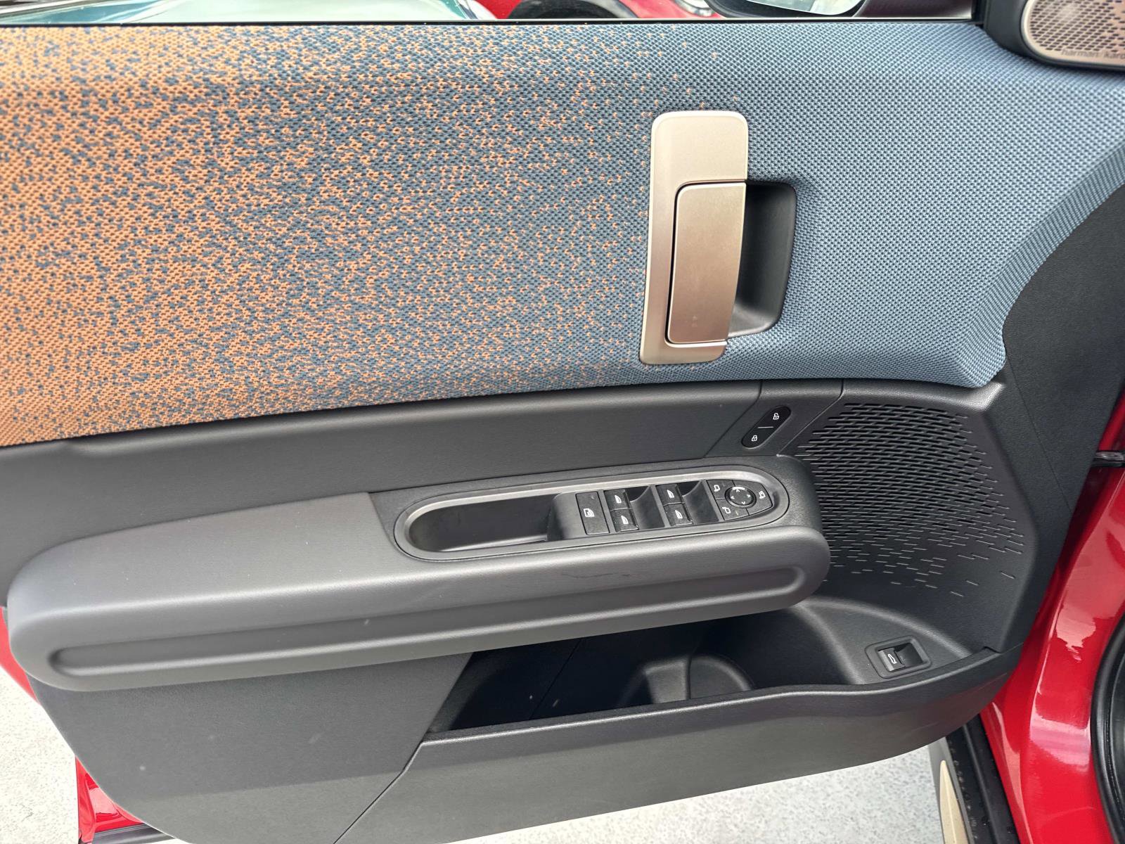 Used 2025 MINI Cooper Countryman S w/ Comfort Package Max image 17