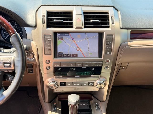 Used 2019 Lexus GX 460 Luxury AWD/4WD image 16