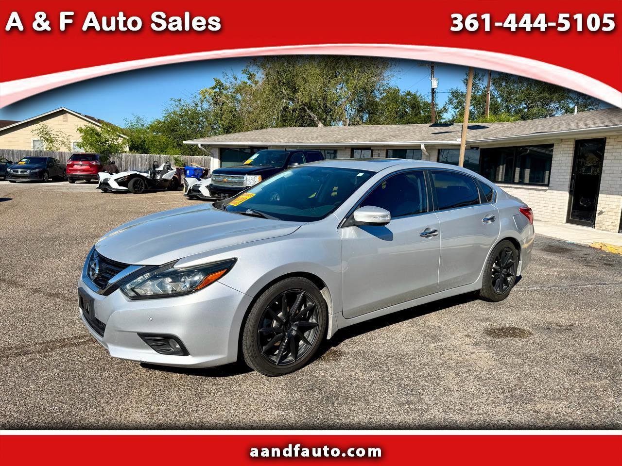 Used 2017 Nissan Altima 3.5 SL w/ 3.5SL Technology Package FWD image 1