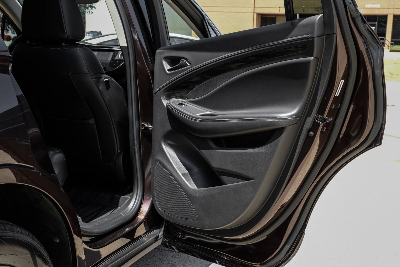 Used 2020 Buick Envision Essence AWD/4WD image 42