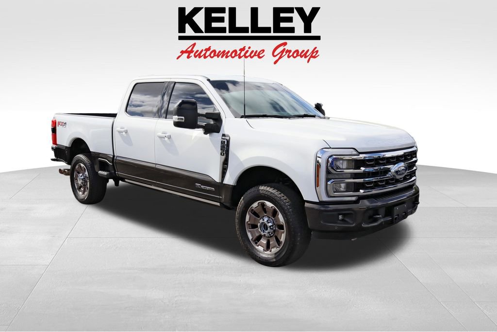 Used 2025 Ford F350 King Ranch w/ FX4 Off-Road Package