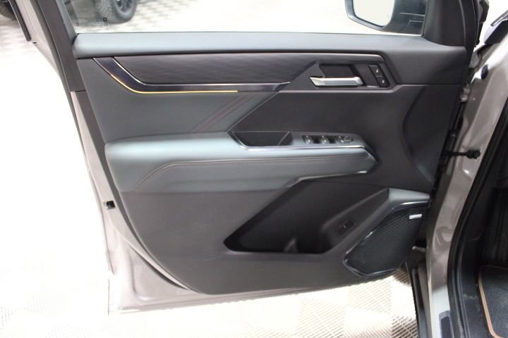 New 2026 GMC Acadia AT4 w/ Super Cruise Package image 21