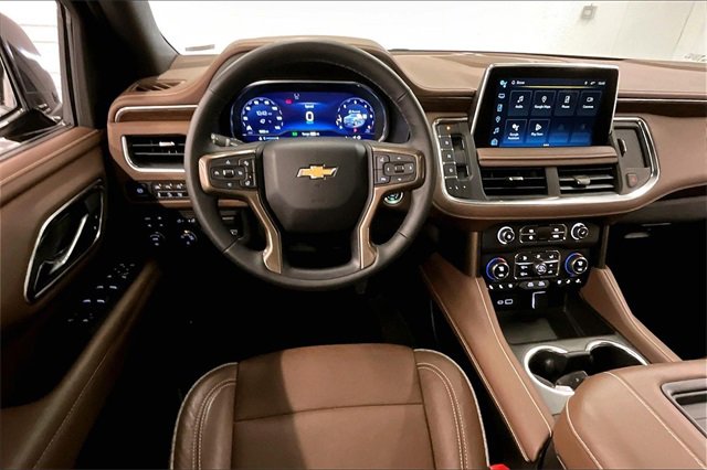 Used 2024 Chevrolet Tahoe High Country image 5